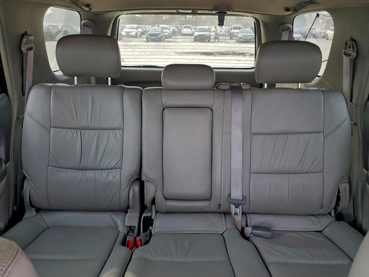 Toyota Sequoia Limited Image 6