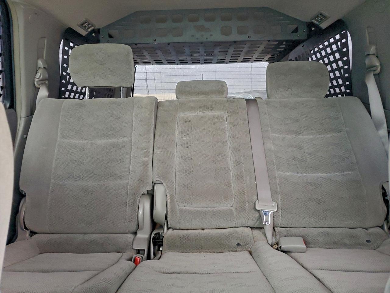 Toyota Sequoia Sr5 Image 12