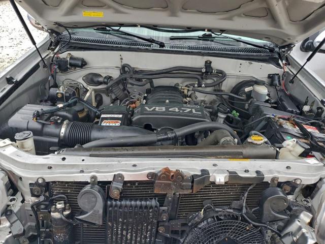 Toyota Sequoia Sr5 Image 9