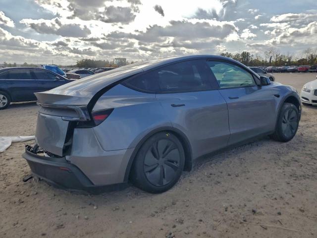 Tesla Model Y Image 2