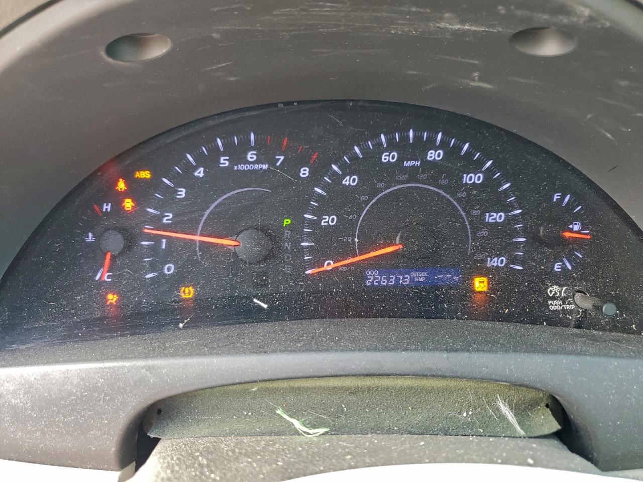 Toyota Camry Base Image 12