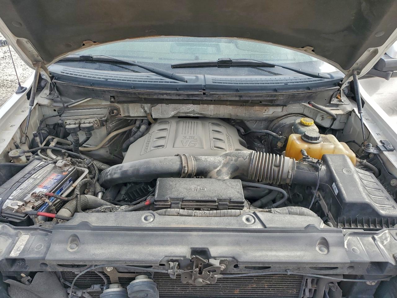 Ford F-150 Supercrew Image 2