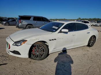  Salvage Maserati Quattropor