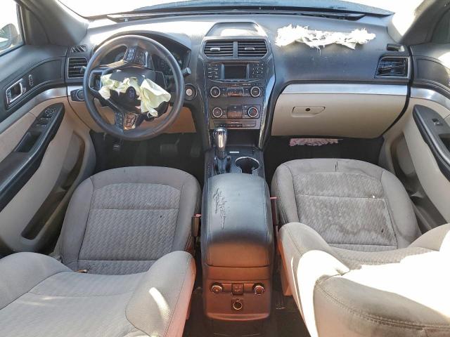 Ford Explorer Image 10