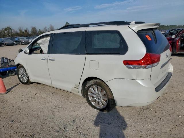 Toyota Sienna Xle Image 4