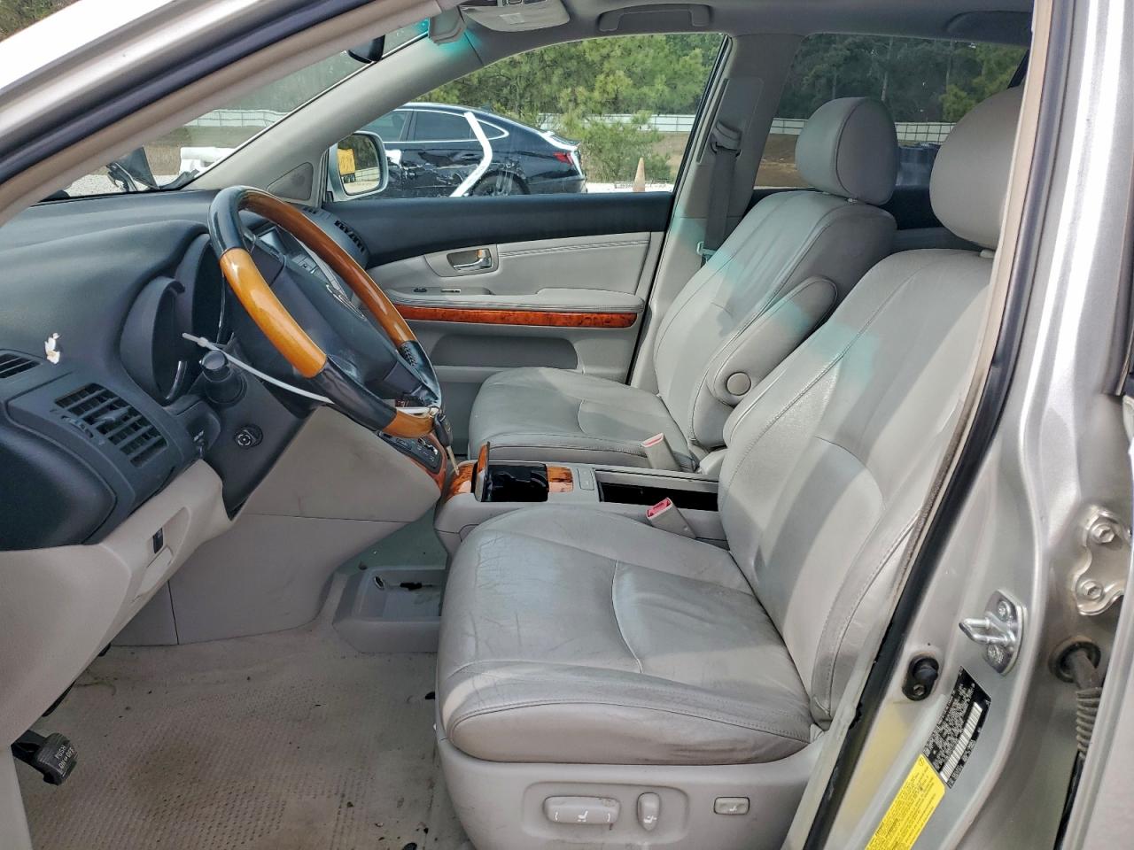 Lexus RX 350 Image 2