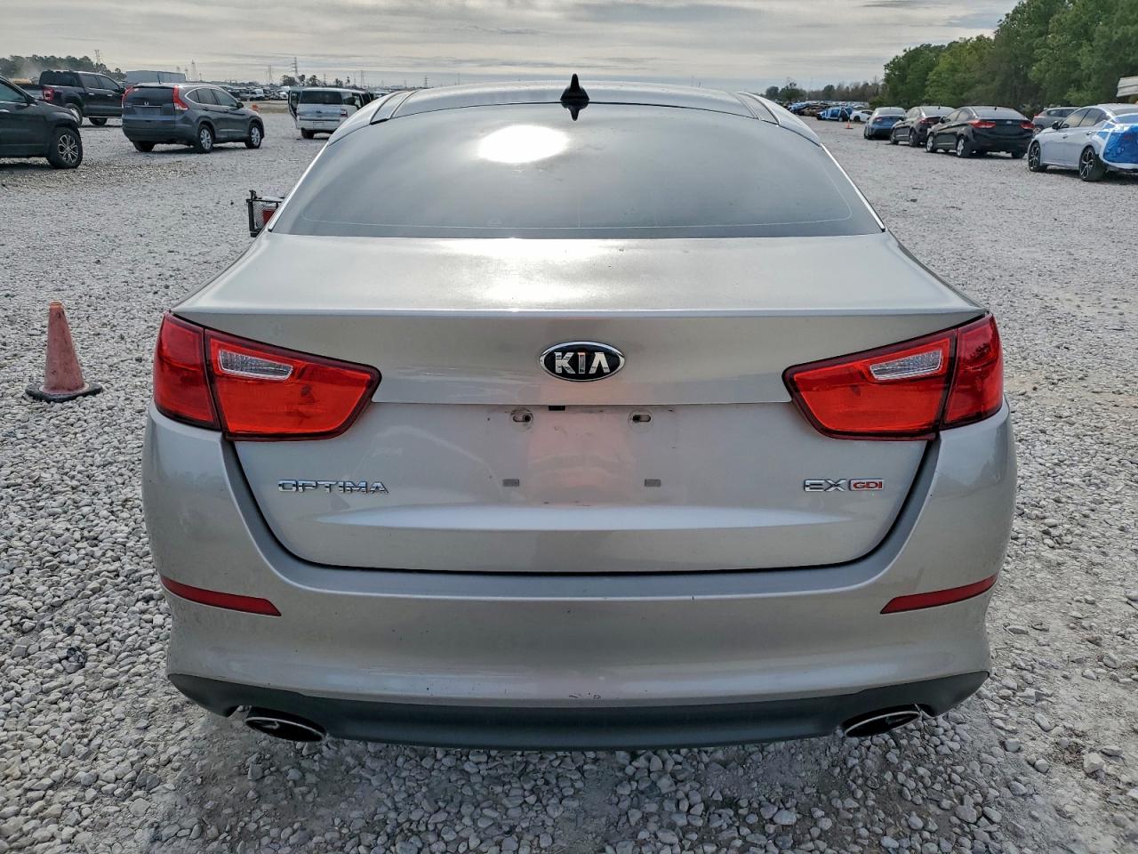 Kia Optima Ex Image 3
