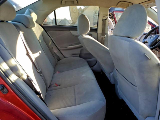 Toyota Corolla Base Image 9