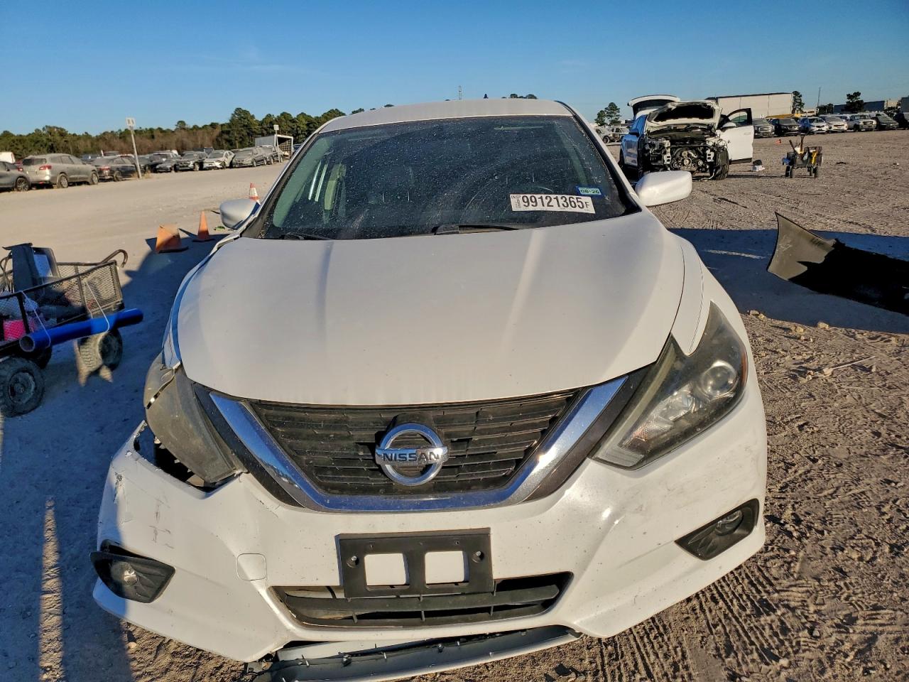 Nissan Altima 2.5 Image 9