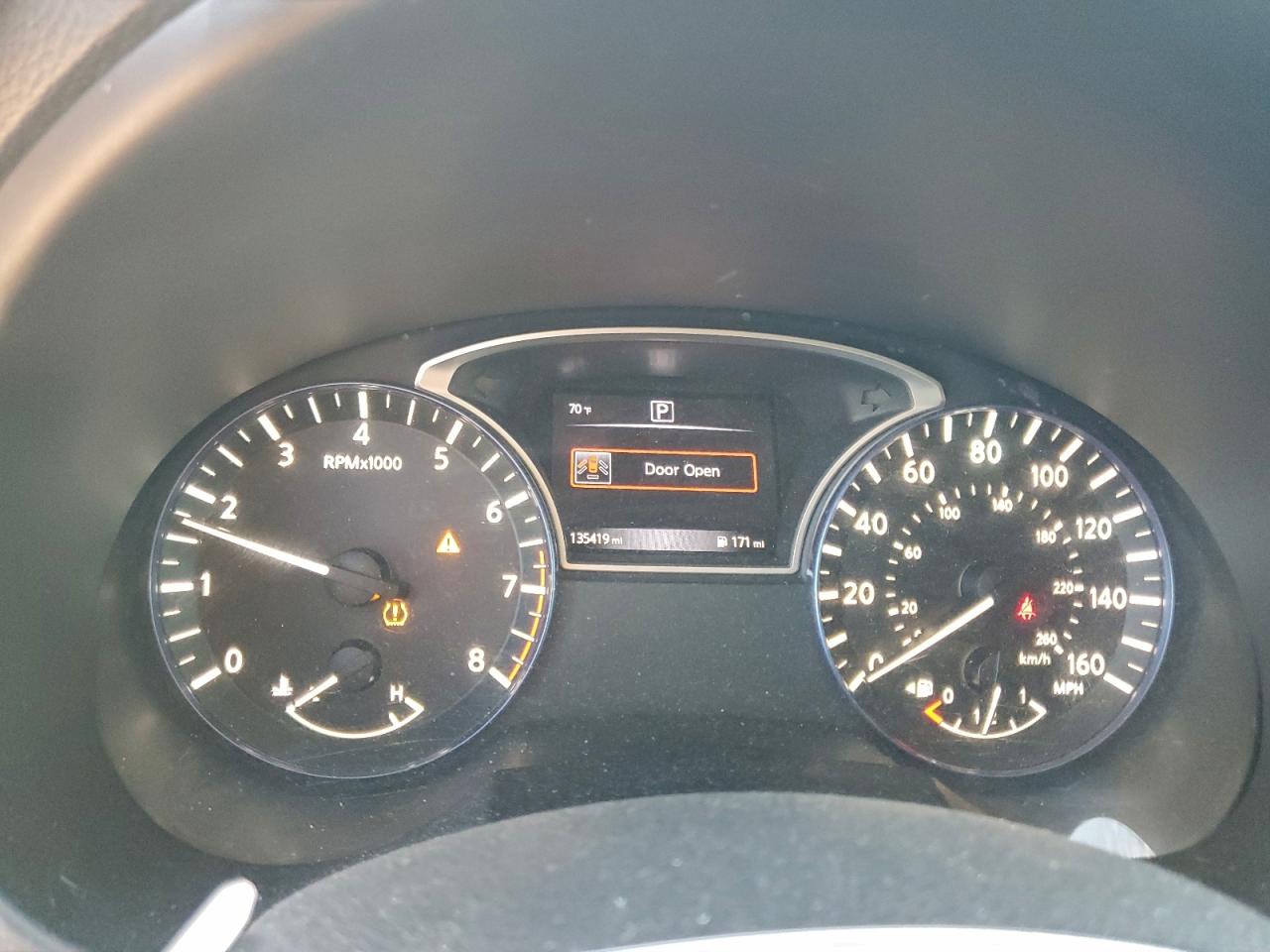 Nissan Altima 2.5 Image 8