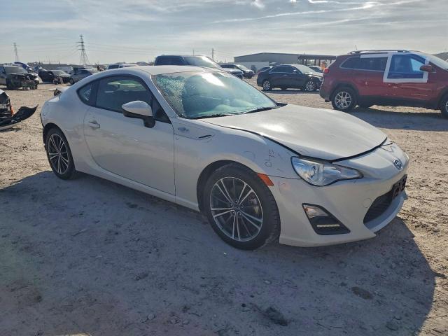 Toyota Scion Image 5