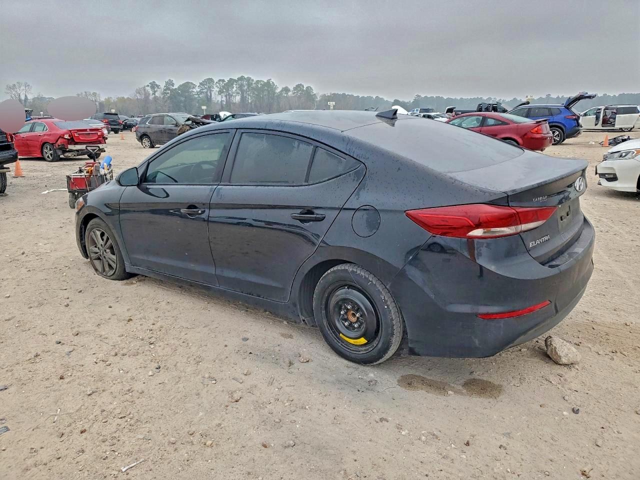 Hyundai ELANTRA Se Image 3