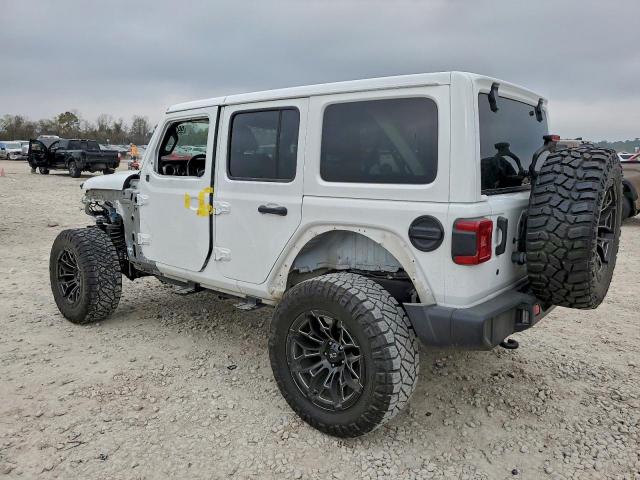 Jeep Wrangler Sahara Image 3
