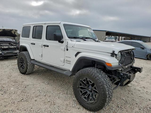Jeep Wrangler Sahara Image 13