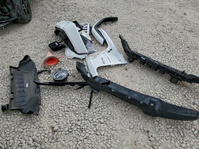 Jeep Wrangler Sahara Image 10