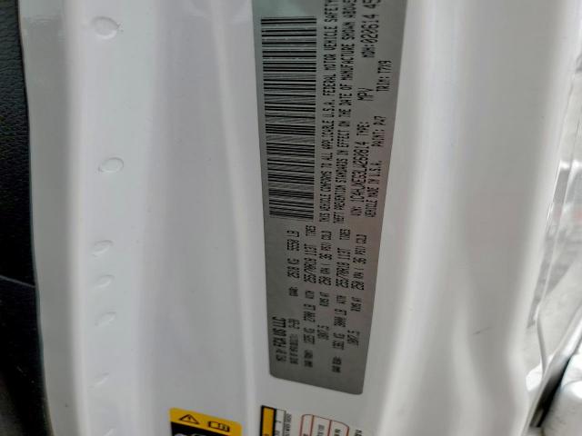 Jeep Wrangler Sahara Image 12