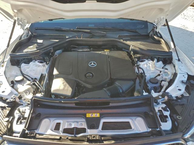 Mercedes-Benz GLC 300 Image 10