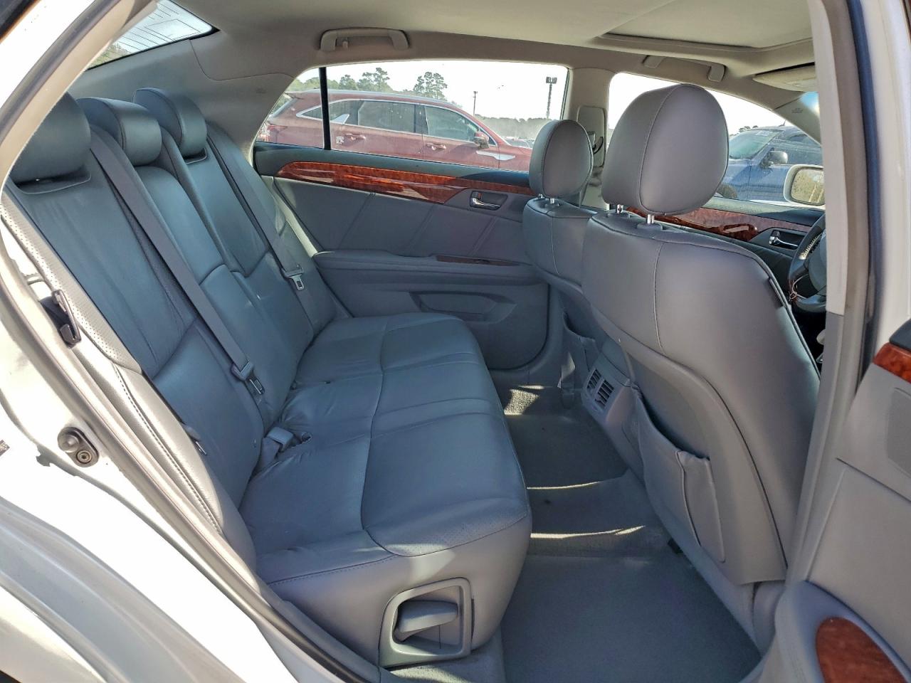 Toyota Avalon Xl Image 4