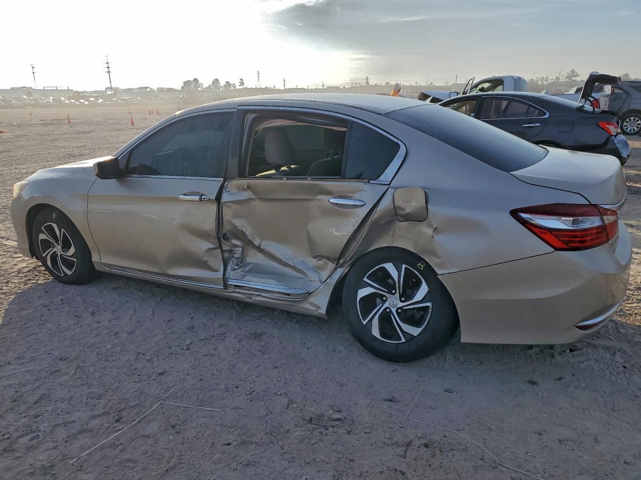 Honda Accord Lx Image 3