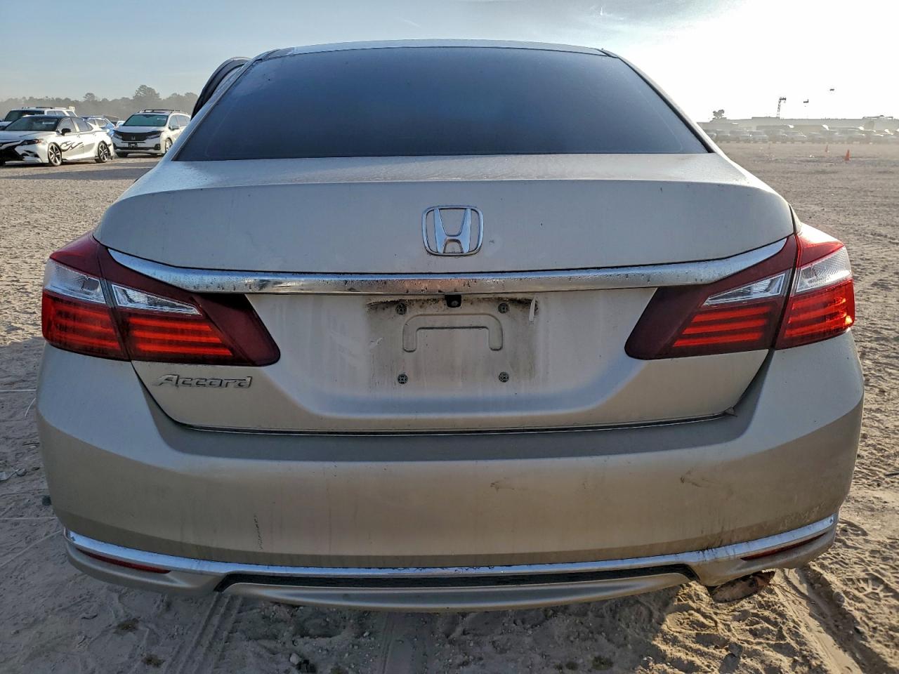 Honda Accord Lx Image 5