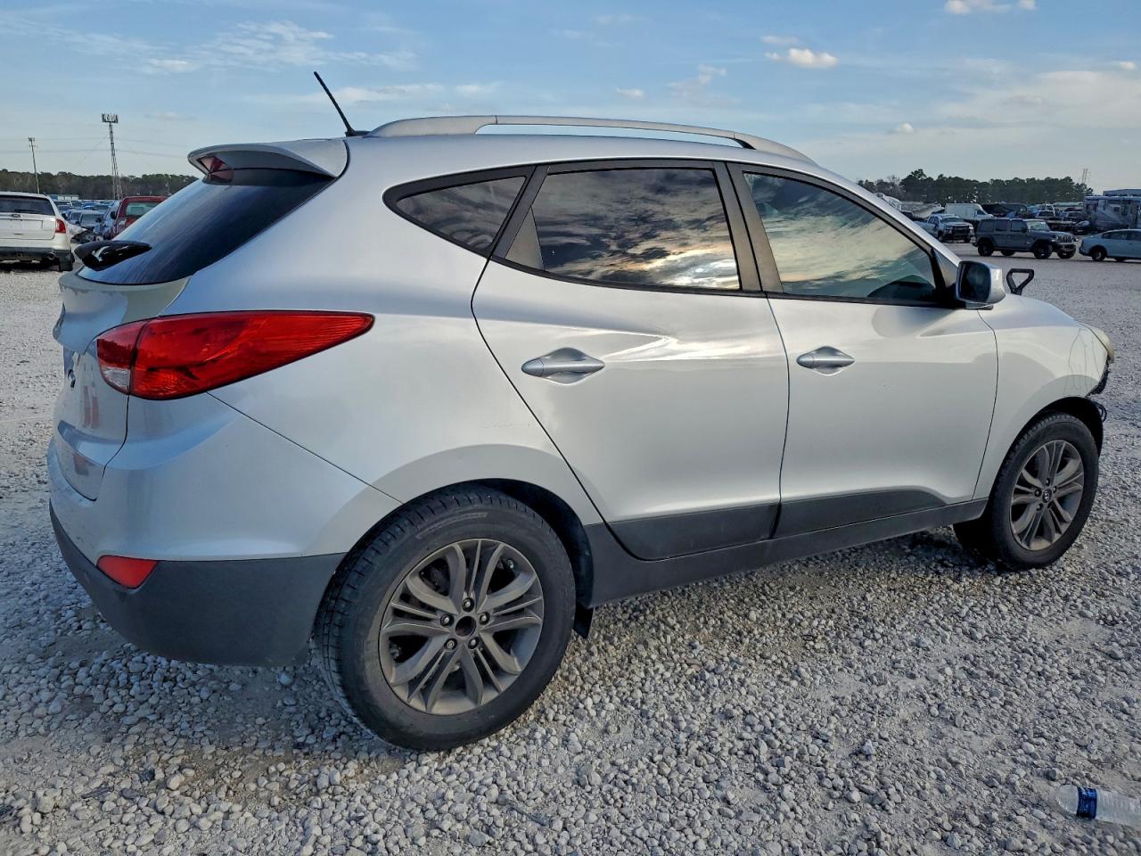 Hyundai TUCSON Gls Image 6