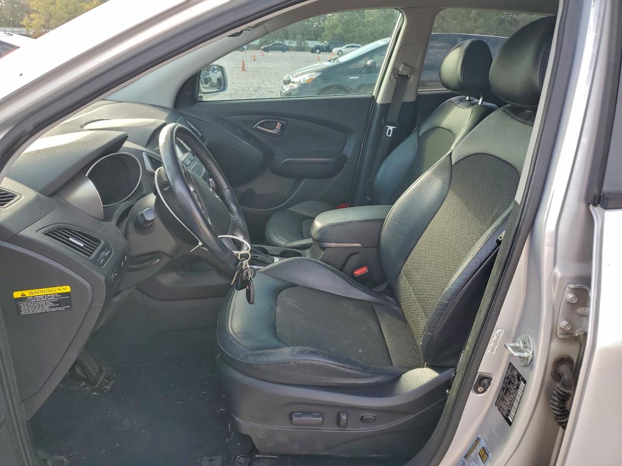 Hyundai TUCSON Gls Image 5