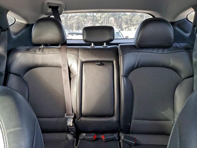 Hyundai TUCSON Gls Image 9