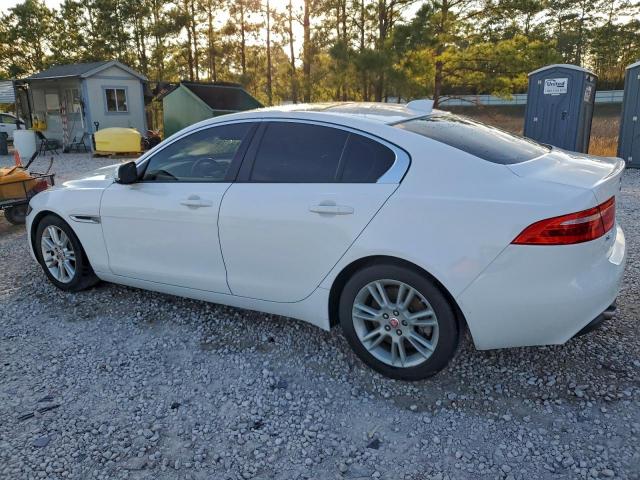 Jaguar XE Premium Image 7