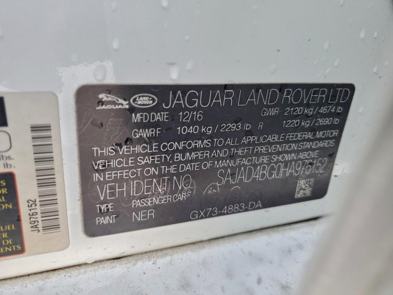 Jaguar XE Premium Image 2