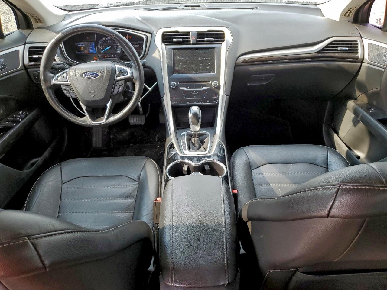 Ford Fusion Se Image 9