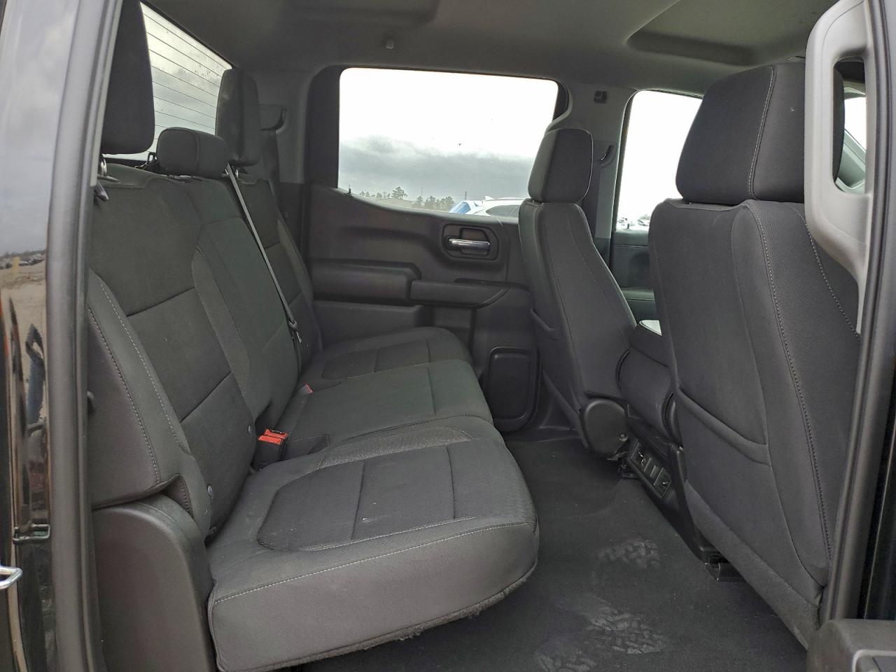 Chevrolet Silverado C1500 Lt Image 6