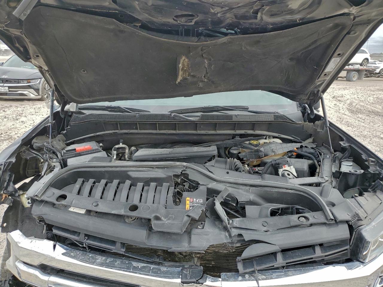 Chevrolet Silverado C1500 Lt Image 8