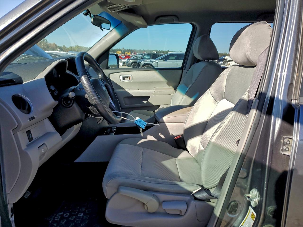 Honda Pilot Lx Image 7