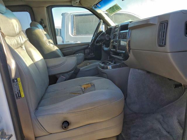 GMC Savana Rv G1500 Image 6
