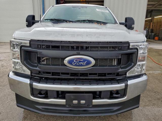 Ford F-250 Super Duty Image 3