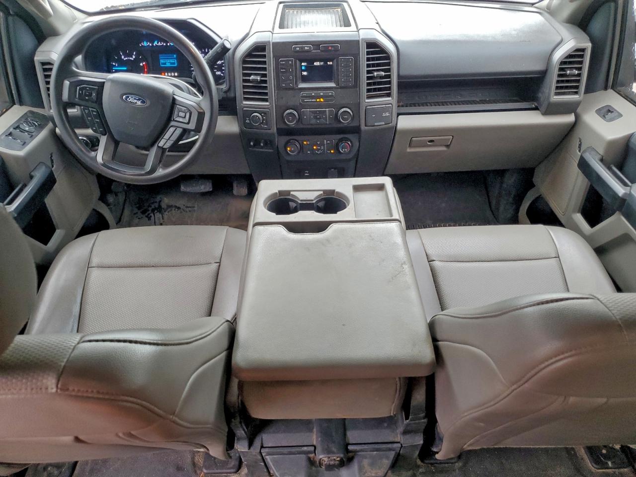 Ford F-250 Super Duty Image 11