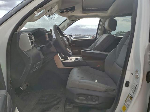 Toyota Sequoia Sr5 Image 11