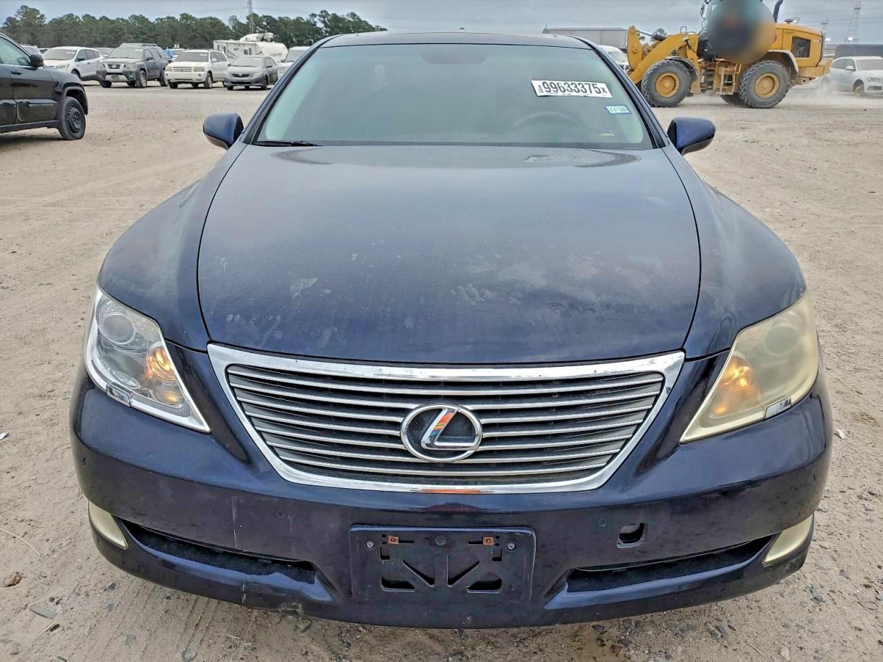 Lexus LS 460l Image 13