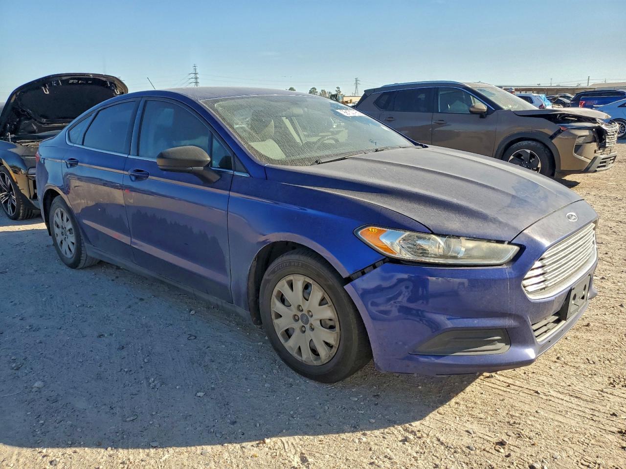 Ford Fusion S Image 8