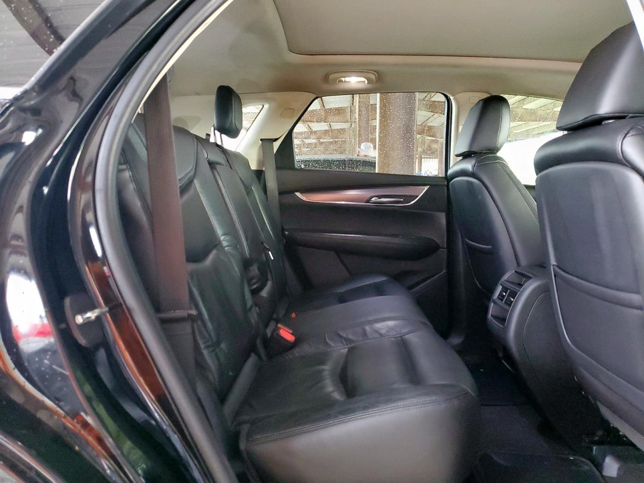 Cadillac XT5 Luxury Image 11