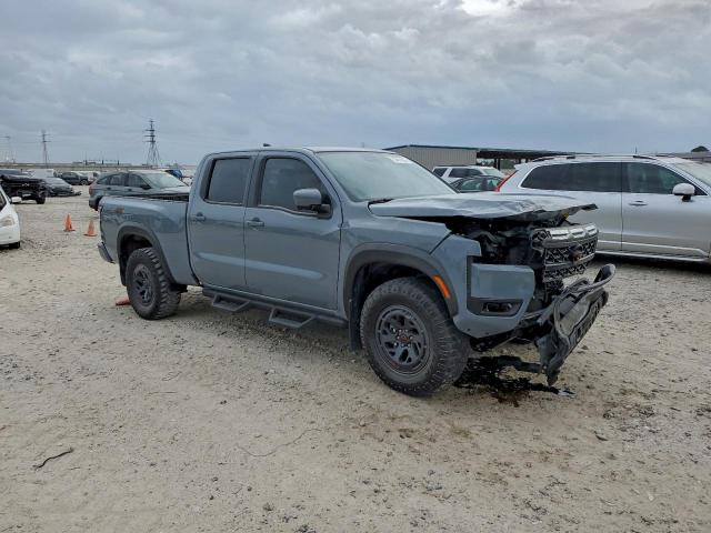 Nissan Frontier Sv Image 10