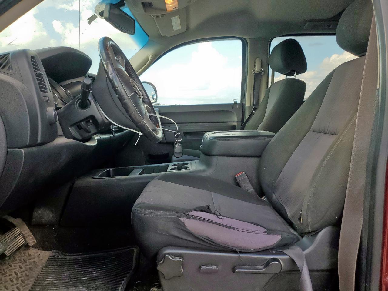 Chevrolet Silverado C1500 Lt Image 6