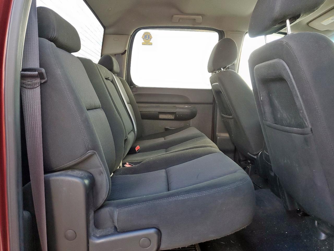 Chevrolet Silverado C1500 Lt Image 10