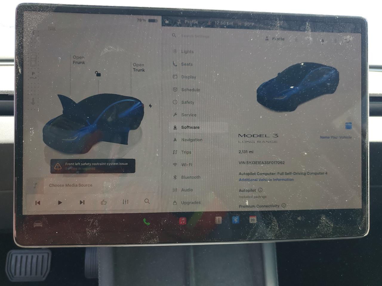 Tesla Model 3 Image 8