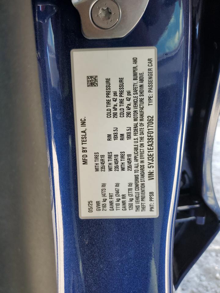 Tesla Model 3 Image 11