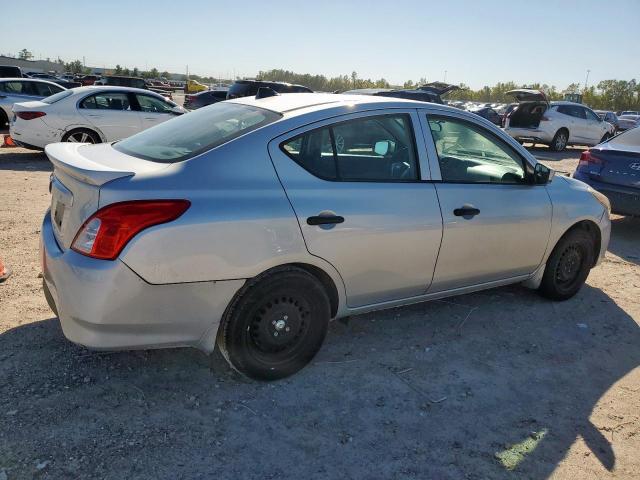 Nissan Versa S Image 11