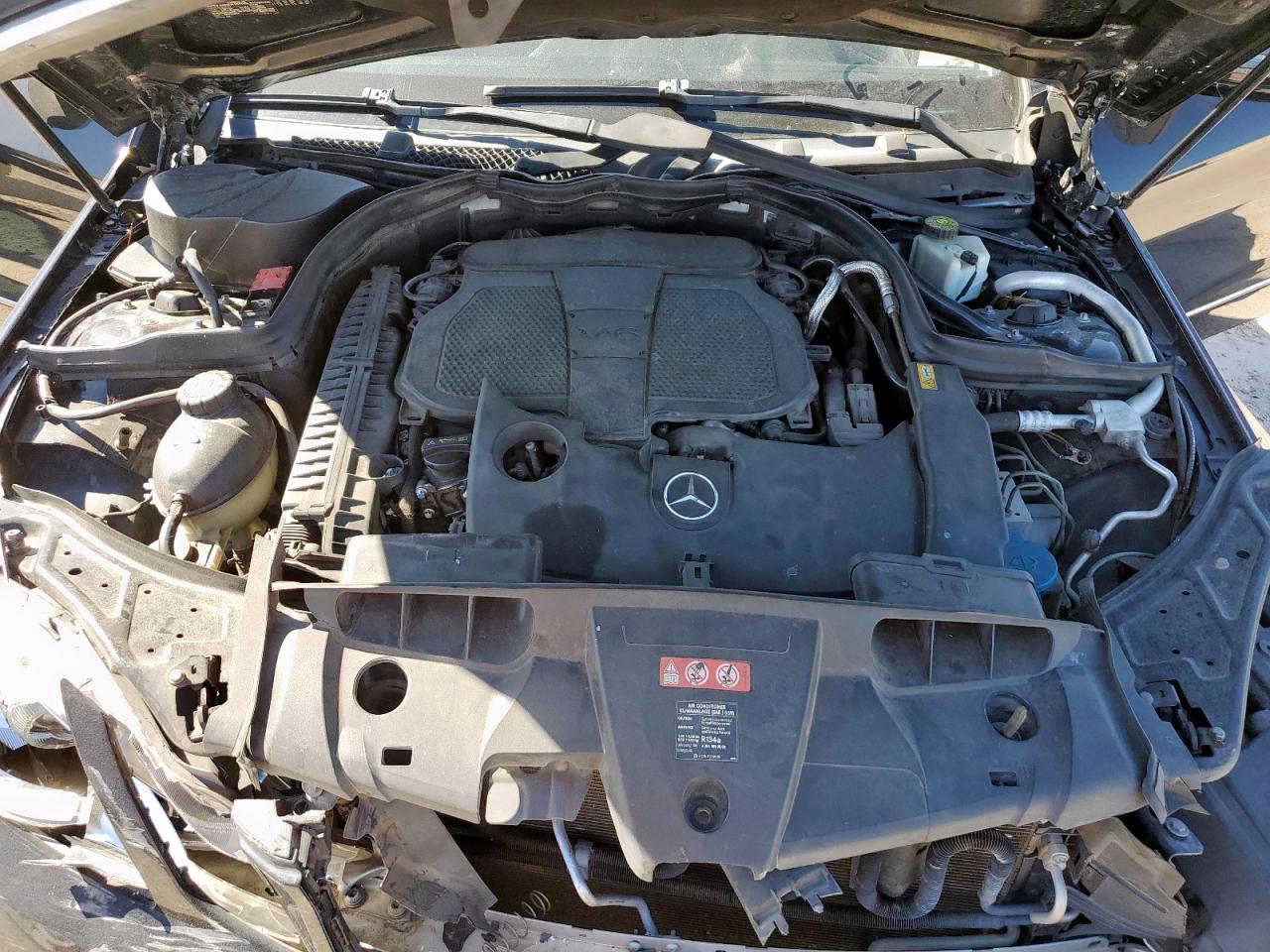 Mercedes-Benz E-Class 350 Image 12