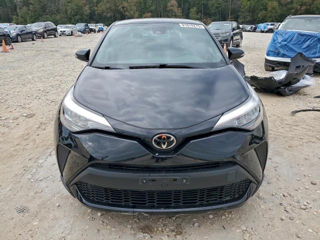 Toyota C-HR Xle Image 8