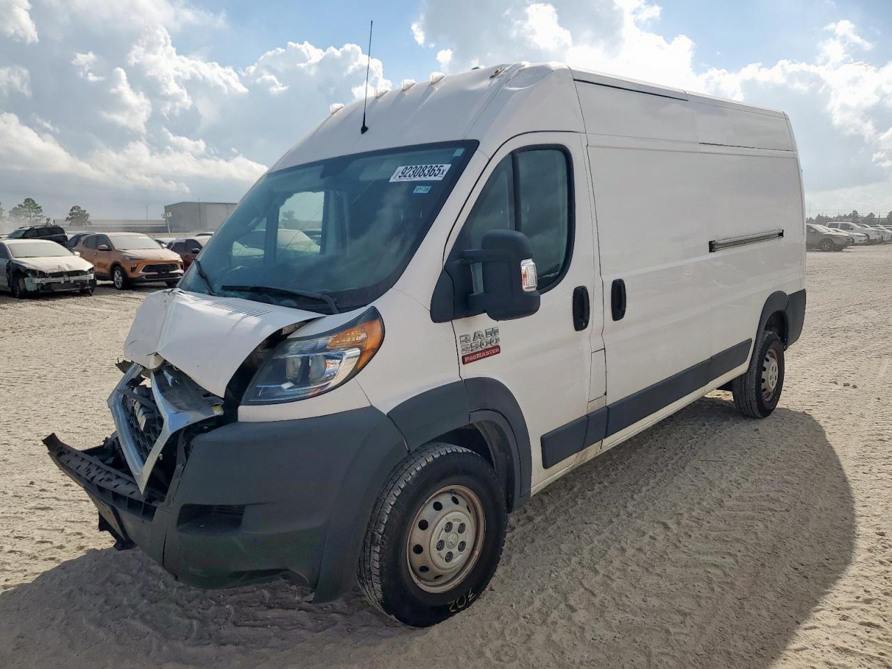 Ram Promaster 2500 High Image 1