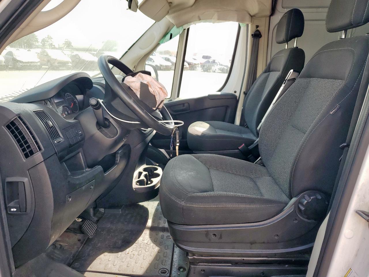 Ram Promaster 2500 High Image 10